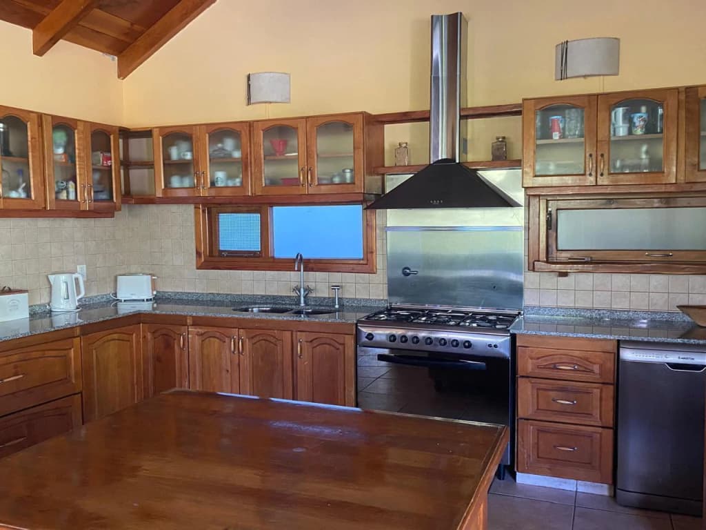 Casa en Arelauquen con vistas al lago y la montaña — foto 4