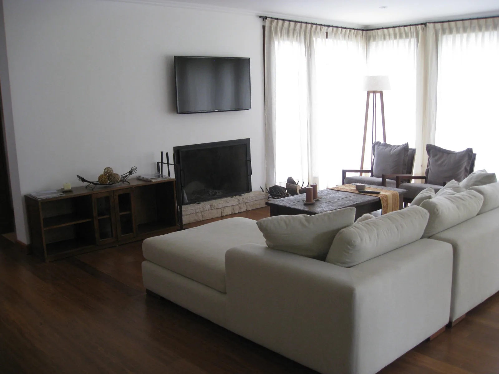 Casa moderna sobre el golf (hoyo 6) - Calle Huepil, Arelauquen — foto 18