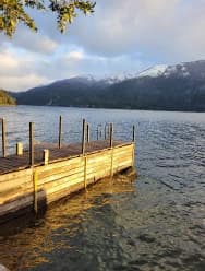 Tu retiro natural a orillas del Lago Moreno - Quincho Km 20